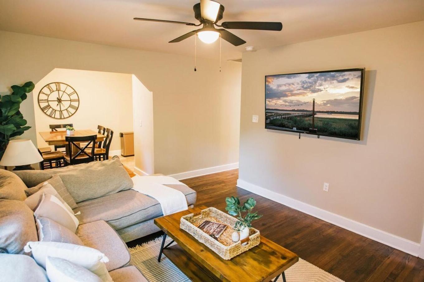 Villa Convenient To Park Circle And Downtown Charleston Esterno foto